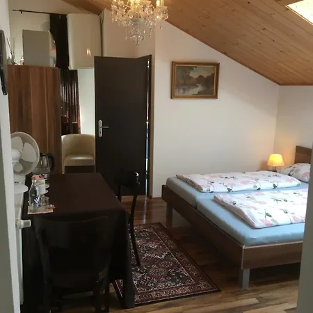 Zur Freiheit Gæstehus